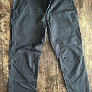 The North Face Men's Dark Gray Chinos